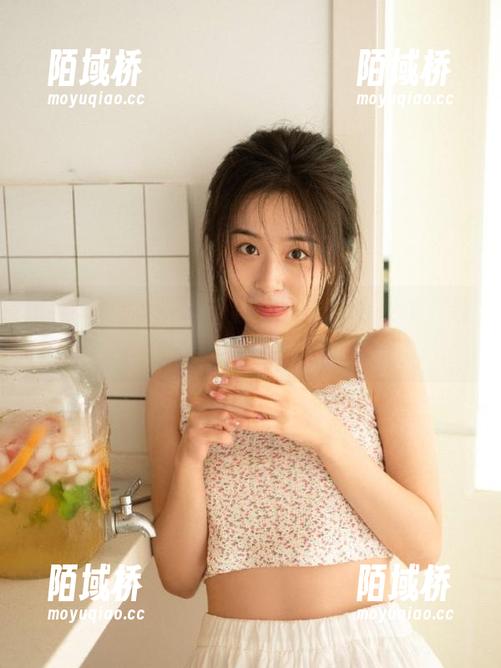 155吃瓜网 来!看155吃瓜网视频,看看这些瓜你能不能入口!
