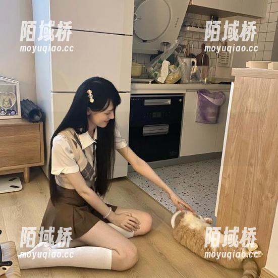 “17cc吃瓜”网站的瓜真是五光十色，真想现场围观！
