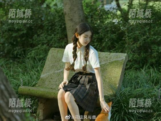 欲望与甜蜜的结合，17c吃瓜给你带来不一样的链接体验！
