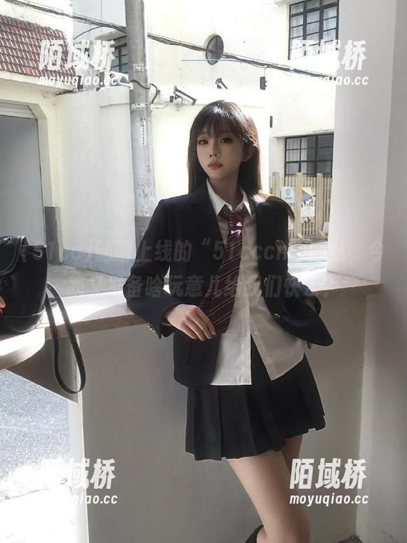 随时上线的“51cccn”网站，今晚又准备啥玩意儿给我们快乐？
