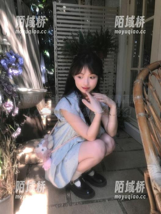 一边嗑瓜子，一边想收藏那些让人心动的51吃瓜视频在线观看！