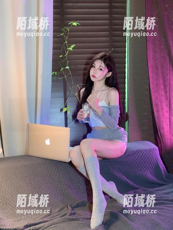 51吃瓜曝料：你的八卦资源库，快来长见识！