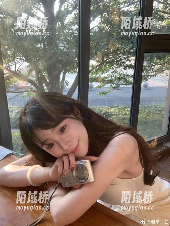 51在线吃瓜 首页最新热闻,一起在51在线吃瓜,谁才是瓜王?