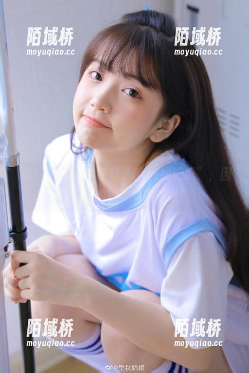 收藏“51在线吃瓜”，因为精彩的瞬间转瞬即逝！
