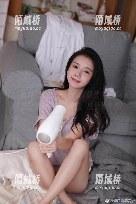 51黑料app：明明是个吃瓜app，却让我心情起伏不定，感觉要失控！