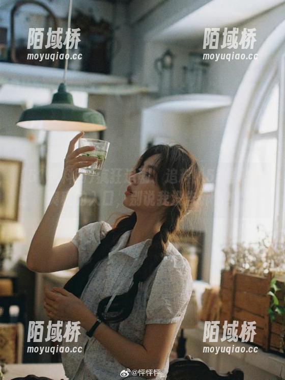 疯狂追剧、追料！51黑料网爽爽的入口，别说我没告诉你！