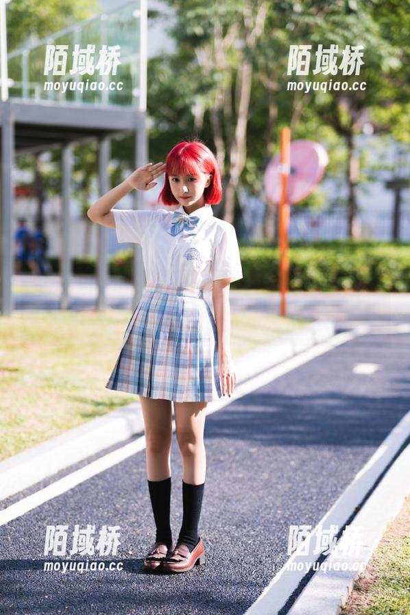 56吃瓜苹果版：破案了！吃瓜王的秘密竟然隐藏在这个瓜里！