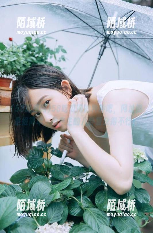 58吃瓜网的种种吧，网址倒是很简单，但产生的八卦复杂得不行！