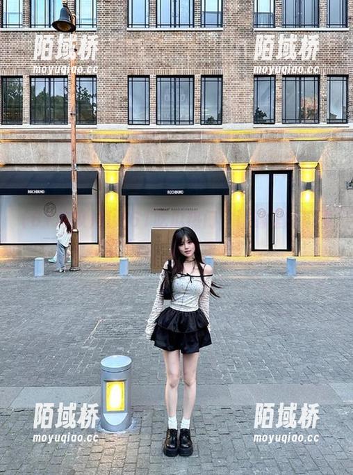 直达61吃瓜热门，让锅里的瓜飞得更高，乐得更响！