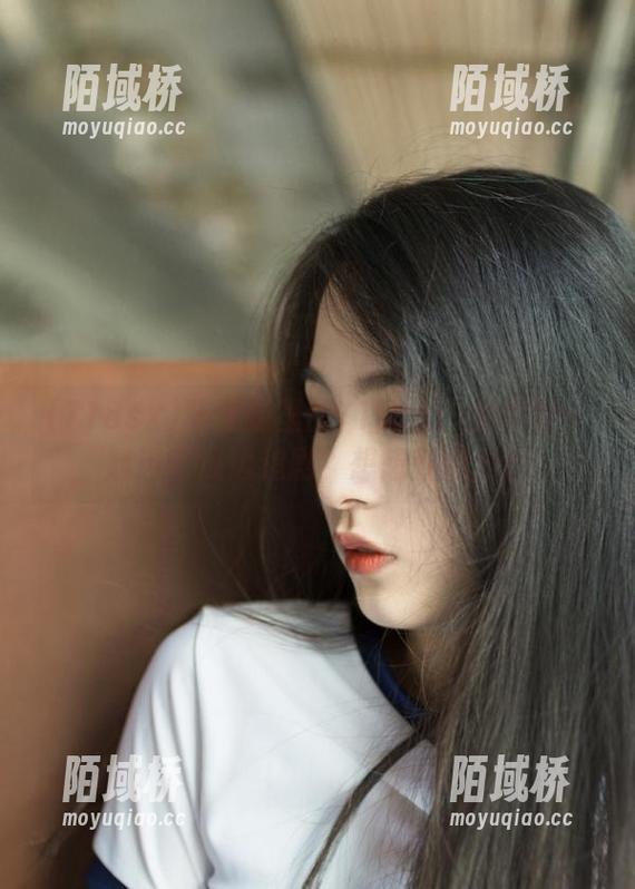 苹果版里的718sx：要不要一起边吃瓜边追剧？想想就刺激！