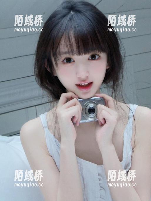 溜进91吃瓜网页，今天黑料生猛，准备好你的瓜子了吗？