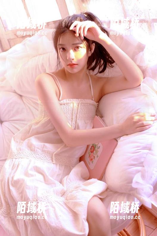 ccgg今日吃瓜乐翻天，快来传送门，把所有精彩八卦都收进袋里！