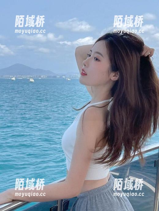 lg我在cg网官网浪一下，八卦和我屁民生活也没啥差别嘛！