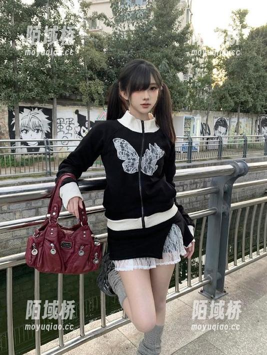 每天都在吃瓜？来收藏‘www.zztt333’的神秘内幕吧！