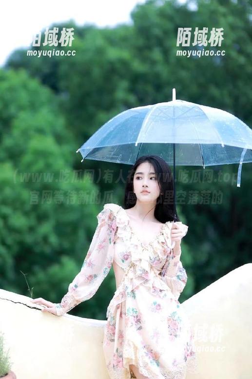 有人在www.吃瓜网.top官网等待新的瓜，感觉心里空落落的