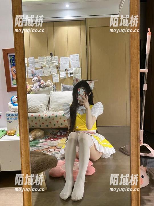 www吃瓜网cc不迷路，吃瓜也不迷离，总有人傻傻陪你等瓜掉！