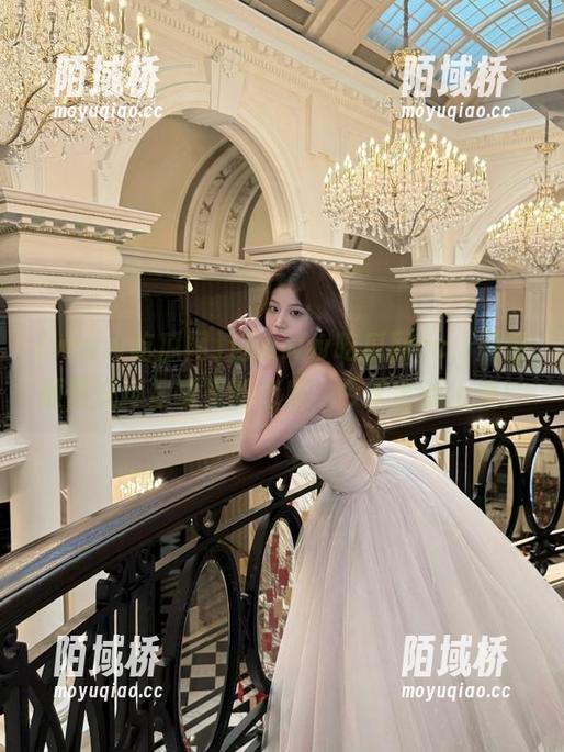 进www吃瓜网cc，顺便顺便洗掉你嘴里的老瓜，今天全新上架！