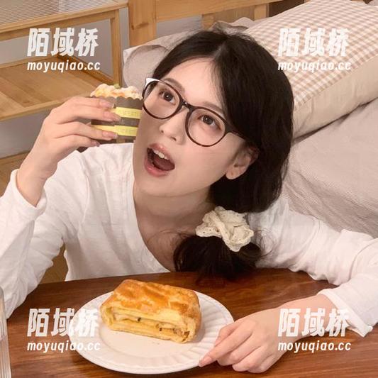 刚入手zztt333苹果版，没想到我的吃瓜生涯竟从此开启！
