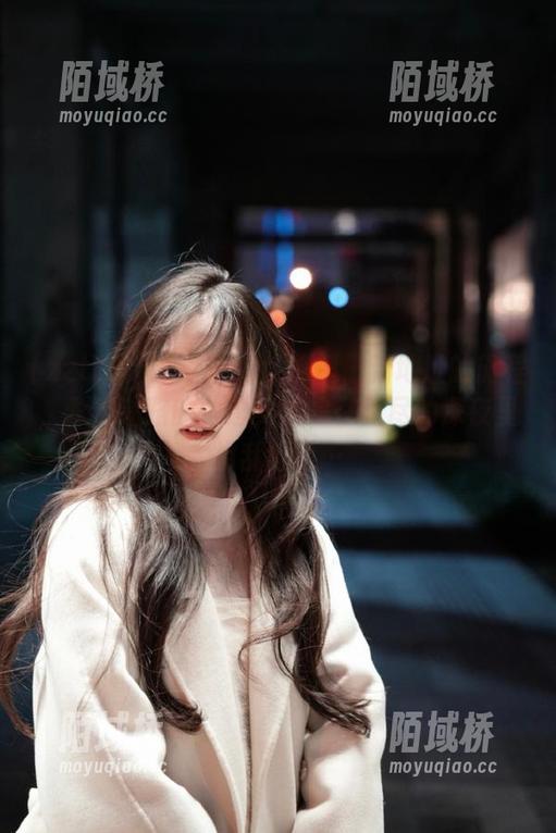找寻zztt黑料最新地址的旅程，永不迷路的信念其实是在无尽的深夜里胡乱翻页…