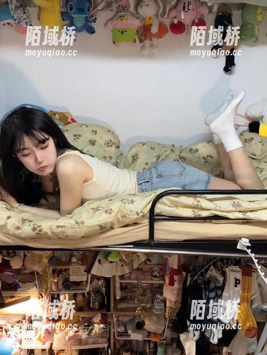 有没有被生活烦得？打开这个五一吃瓜网的传送门，一起围观瓜的江湖！