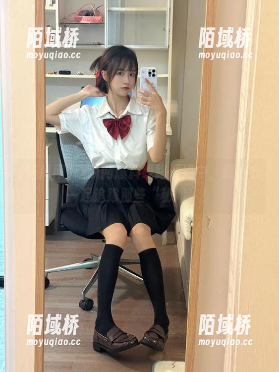 吃瓜网爆料线路开通中，跟着我一起追踪那些“秘闻”！