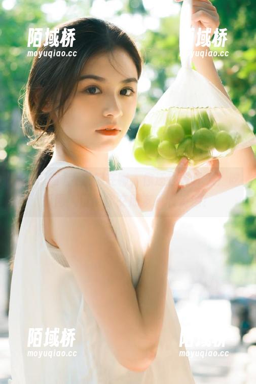 大家都在聊，你还在等什么？吃瓜网入口带你交朋友、收资源！
