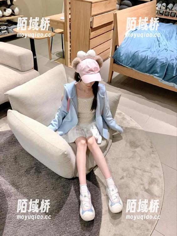 吃瓜黑料网首页黑料滚滚来，熬夜查料原来是种乐趣！