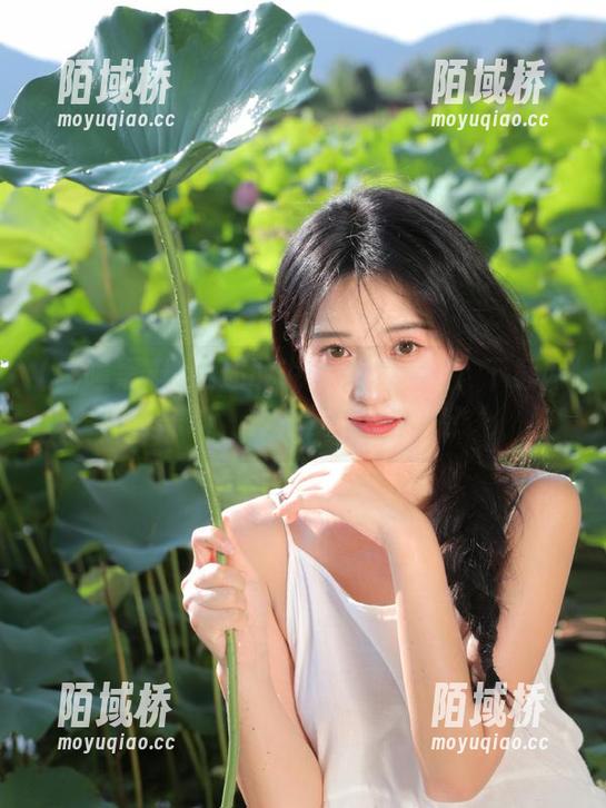 谁还敢说娱乐圈干净？下载网曝黑料，真相就在你手中！