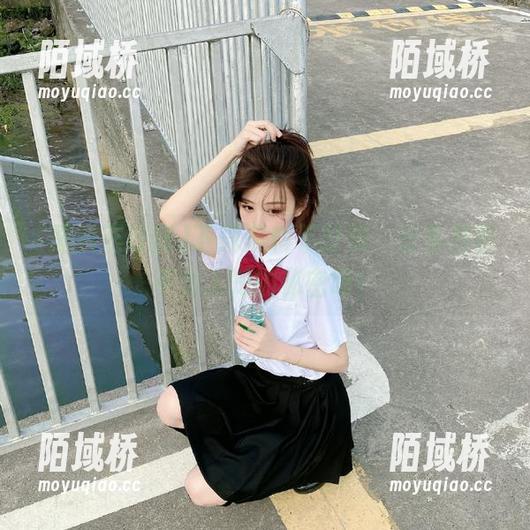 下载黑料不打烊，分享那些不为人知的秘密吧！