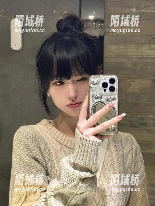 传送门再现，黑料不打烊告诉你，正能量也是一种料！