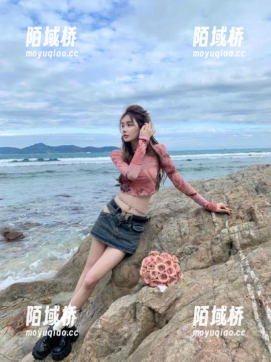 黑料不打烊 据说“黑料不打烊tttzzz”发布的新的八卦入口开启日常,快来一起瞧一瞧!