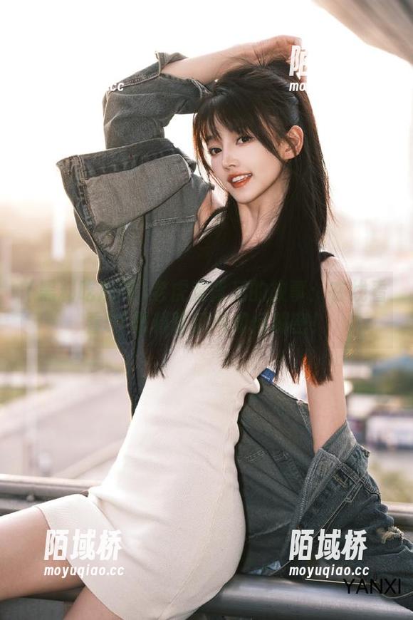 老虎菜背后的故事：在线看看51黑料吃瓜网如何解密！