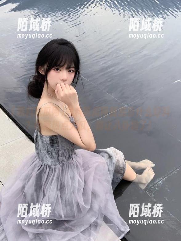 黑料吃瓜网到底有什么好料？收藏热点大瓜，别让八卦跑了！