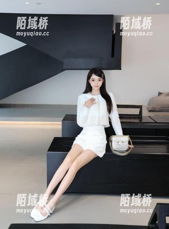 黑料在线 黑料在线:跟随我的步伐,一起深潜那些偷偷摸摸的内幕爆料!