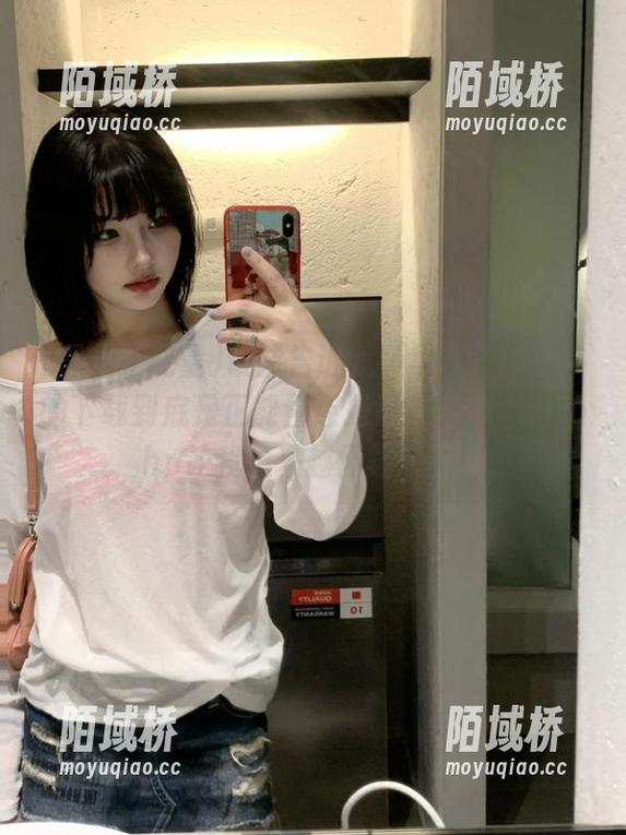 谁能告诉我‘黑料正能量’的下载到底是正能量还是黑料？index.php让我越来越怀疑人生！