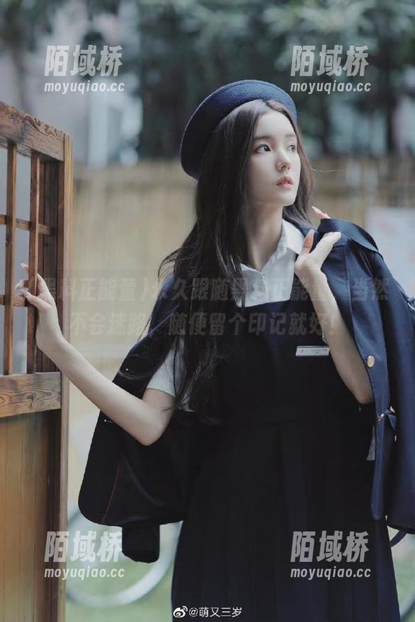 永久跟随黑料正能量，当然不会迷路，随便留个印记就好！