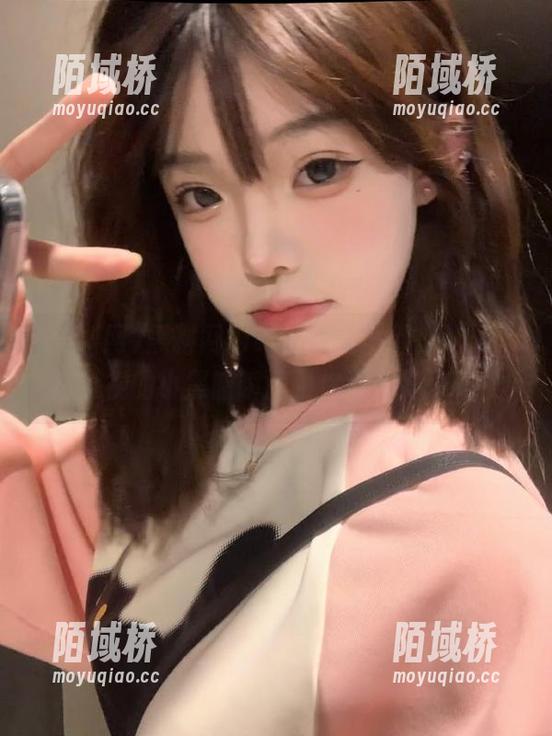 黑料网 黑料网hlw,视频里那些让人无法直视的小黑暗瞬间,你准备好了吗?