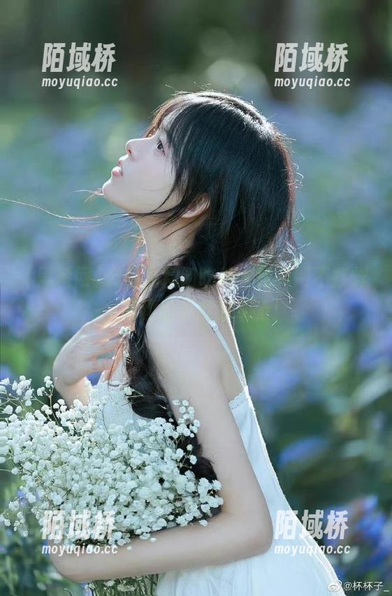 观看黑料如吃糖，黑料网不打烊，甜甜的瓜随时奉上！