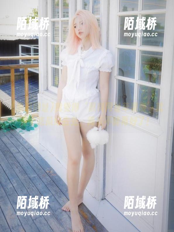 我觉得‘黑料网址苹果版’就是个吃瓜好去处，简直不能再好了！