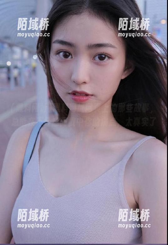 黑料网址网页上的那些故事，总能在不经意间戳中你的痛点，太真实了！