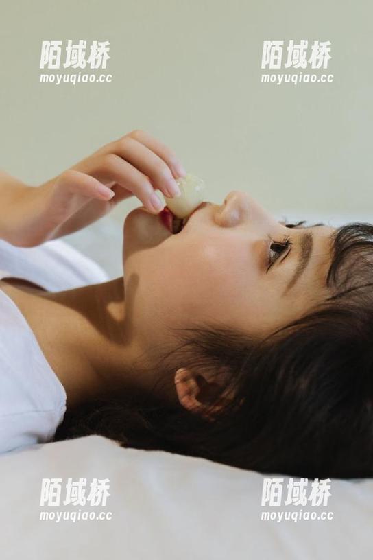 半夜醒来再观看，有黑料网正能量最新网址陪你继续吃瓜！