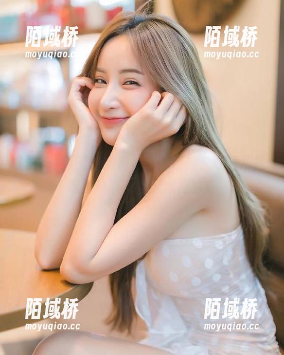 上黑料网红的链接，寻着那些吃瓜故事，今天大揭秘！