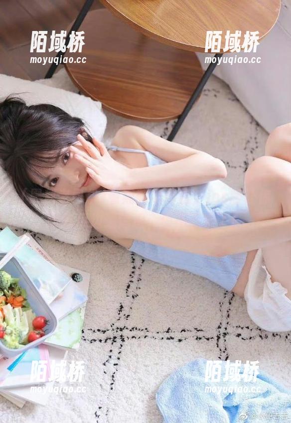 看黑料老司机，ios版让你边吃瓜边追追追，停不下来了！